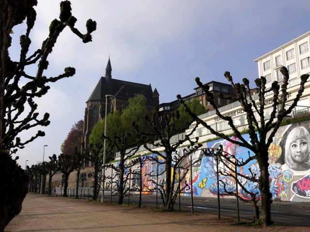 Bonn_Kirche_Frühling